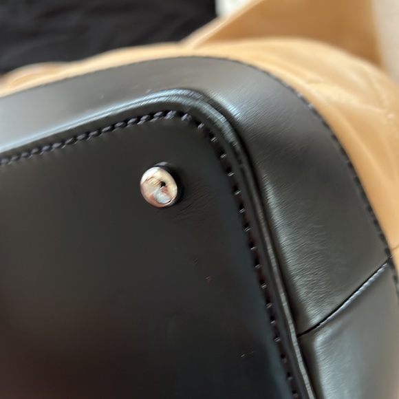 Rare Large two tone Chanel Bag - Picture 5 of 11
